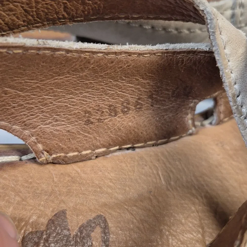 Josef Seibel Size 40 Light Tan Buckle Style Flat